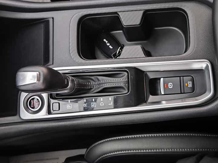 Фото 23 - Nissan Sylphy