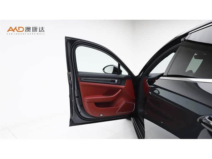 Фото 10 - Porsche Panamera Hybrid