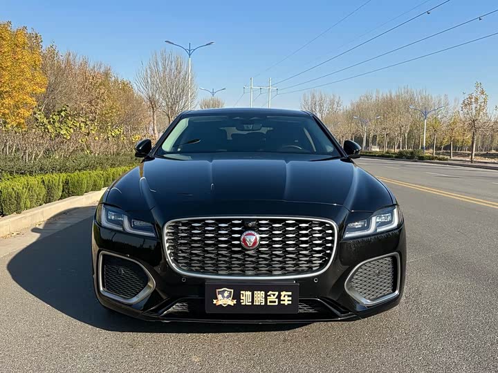 Фото 3 - Jaguar XF L