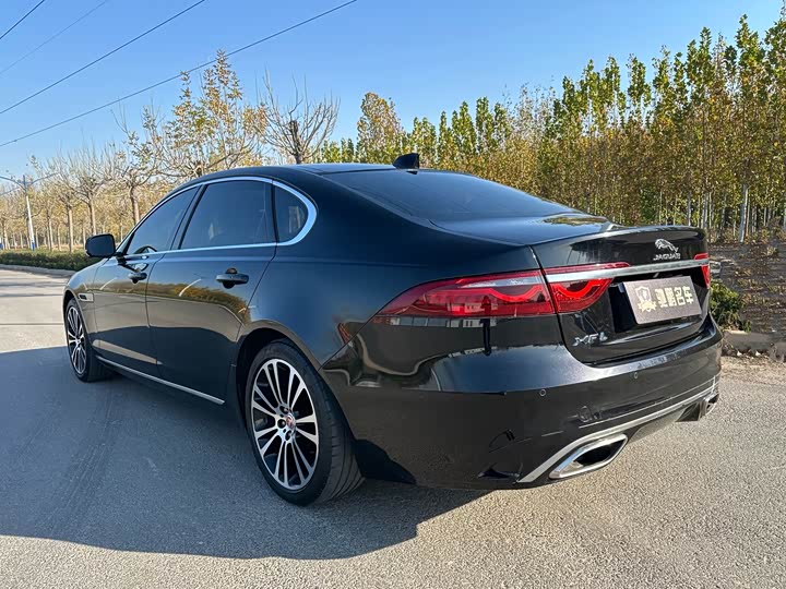 Фото 5 - Jaguar XF L