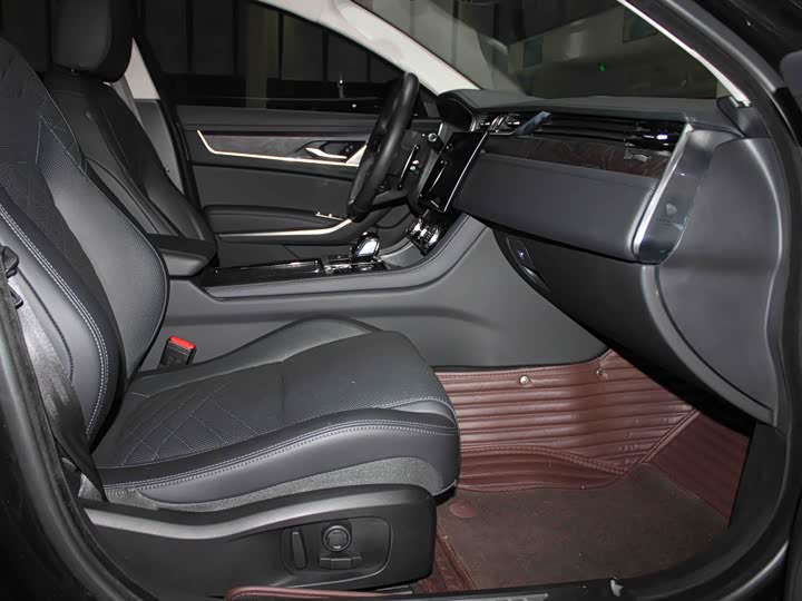 Фото 50 - Jaguar XF L