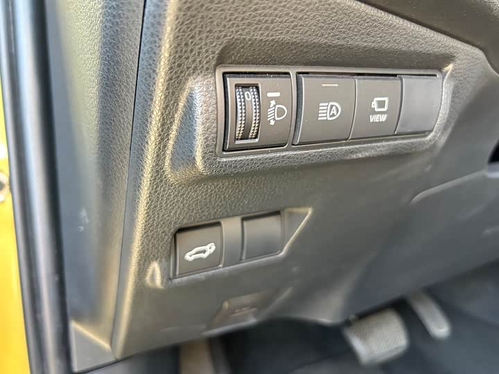 Фото 13 - Toyota Frontlander