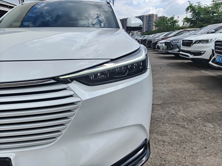 Фото 14 - Honda Vezel