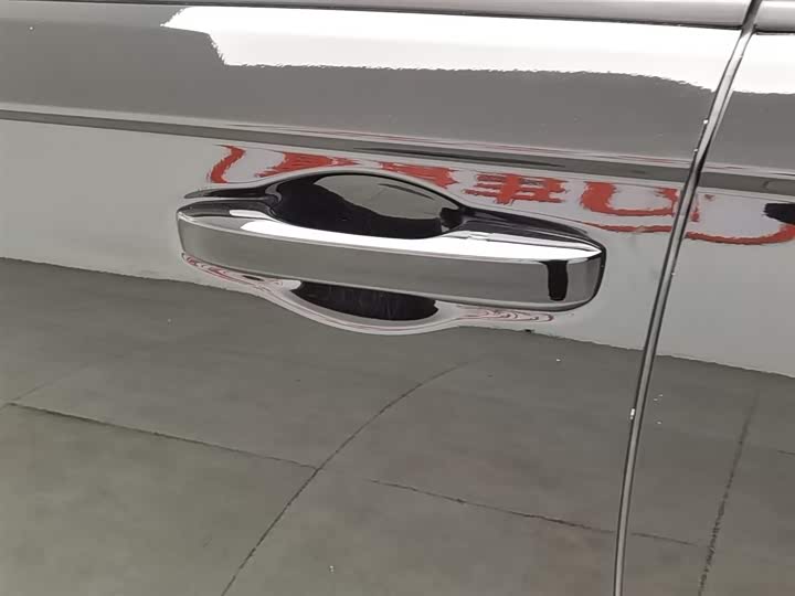 Фото 18 - Honda Accord