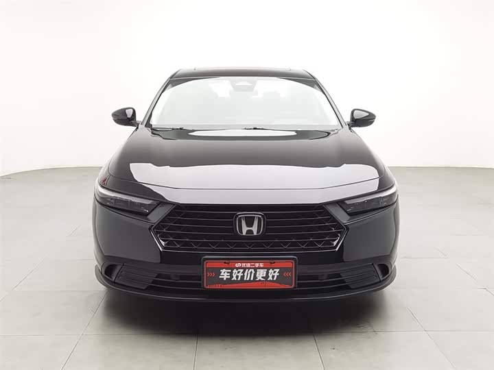 Фото 3 - Honda Accord