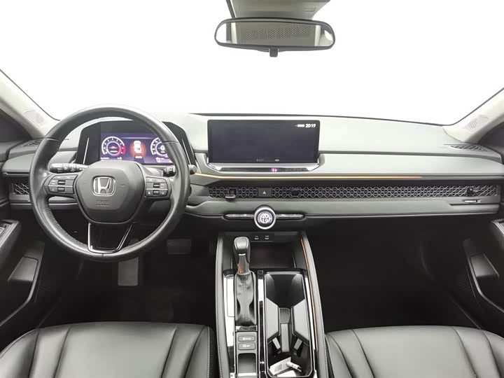 Фото 5 - Honda Accord