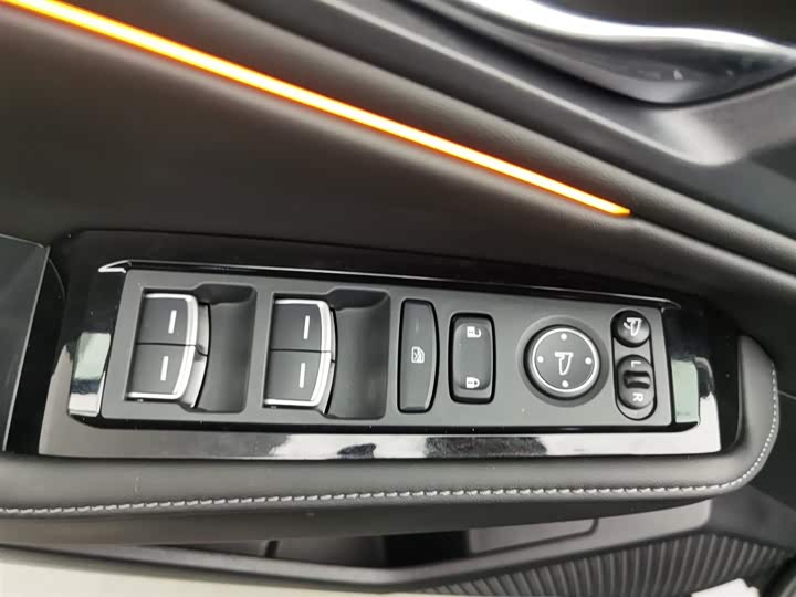 Фото 9 - Honda Accord