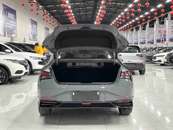 Фото 18 - Hyundai Elantra N line