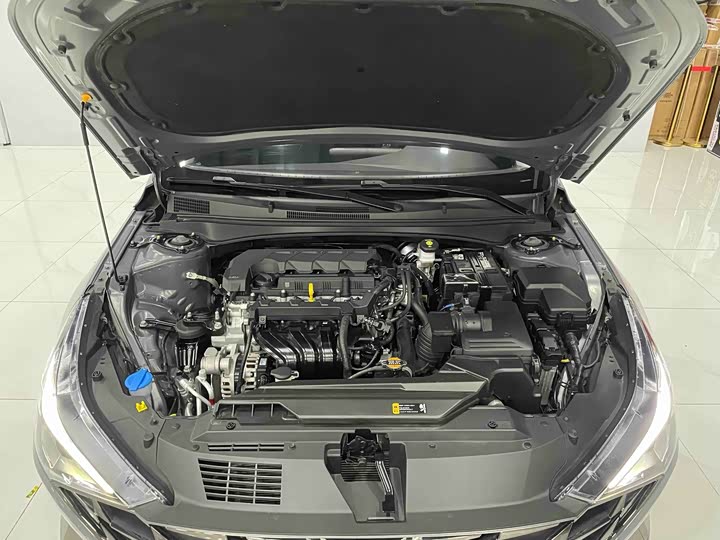 Фото 19 - Hyundai Elantra N line