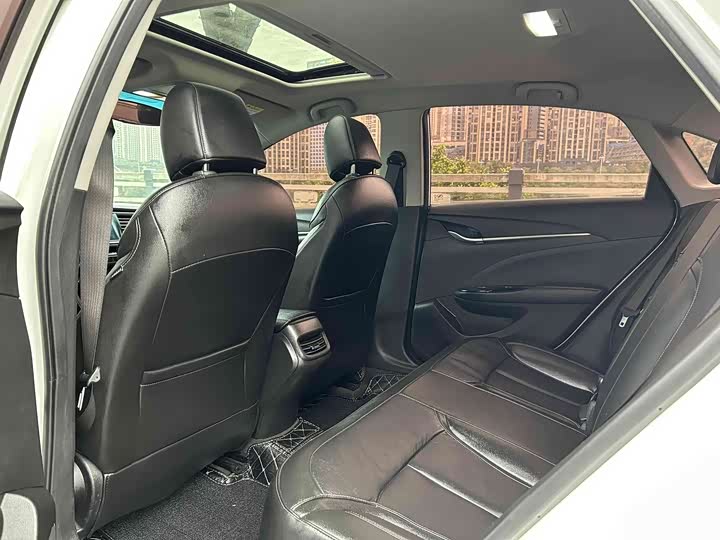 Фото 8 - Buick Excelle GT