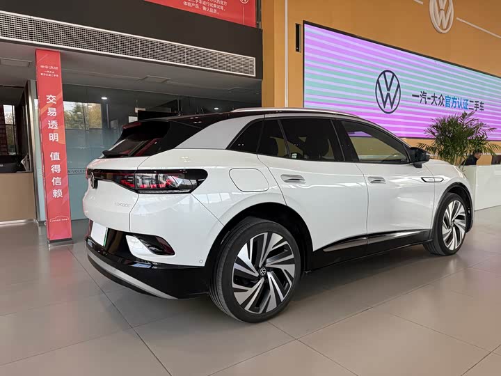 Фото 18 - Volkswagen ID.4 Crozz