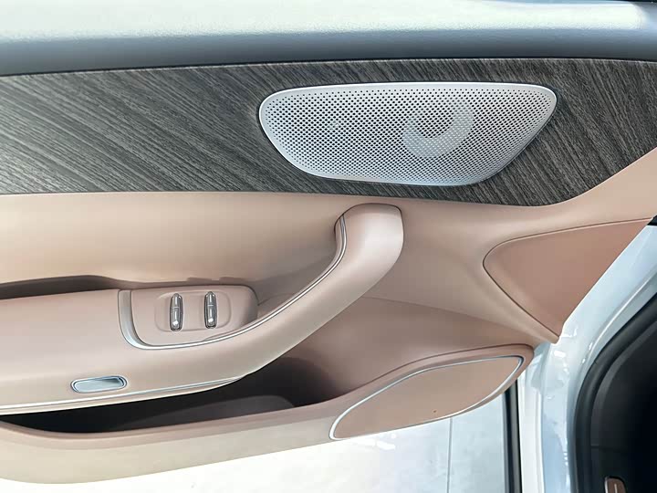 Фото 5 - Leapmotor C11