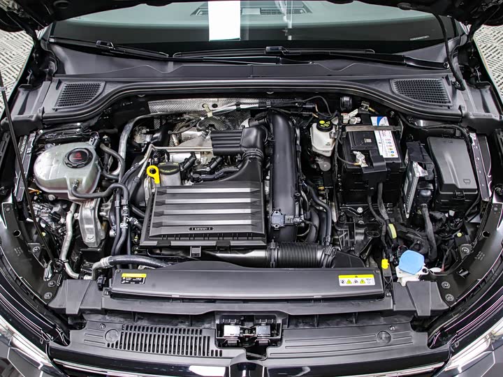 Фото 19 - Volkswagen Golf