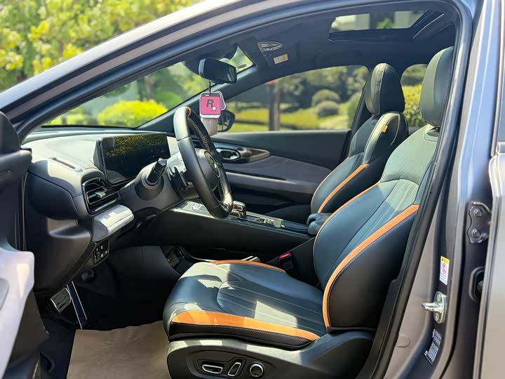 Фото 8 - GAC Trumpchi Empow R