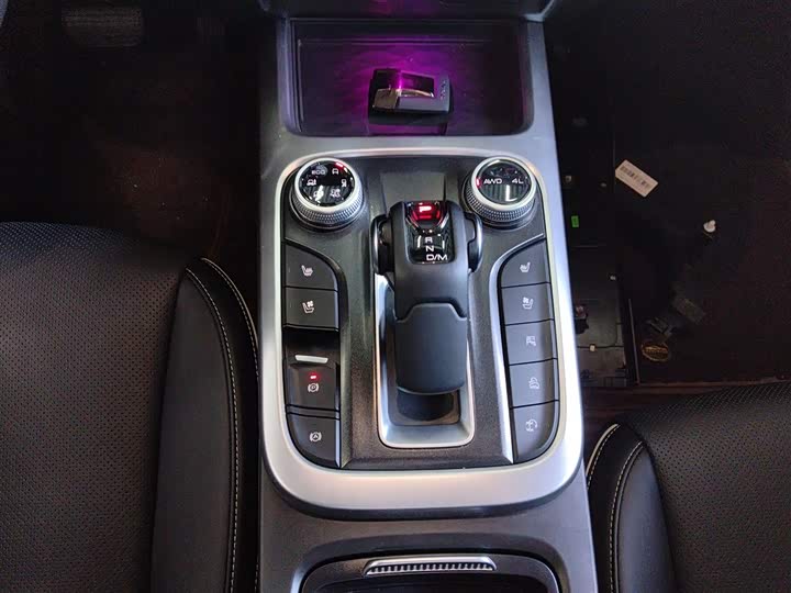 Фото 14 - Tank 300