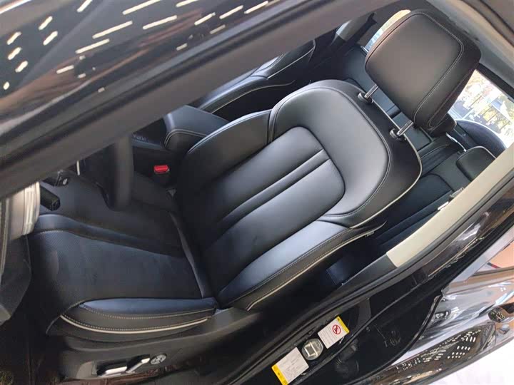 Фото 15 - Tank 300