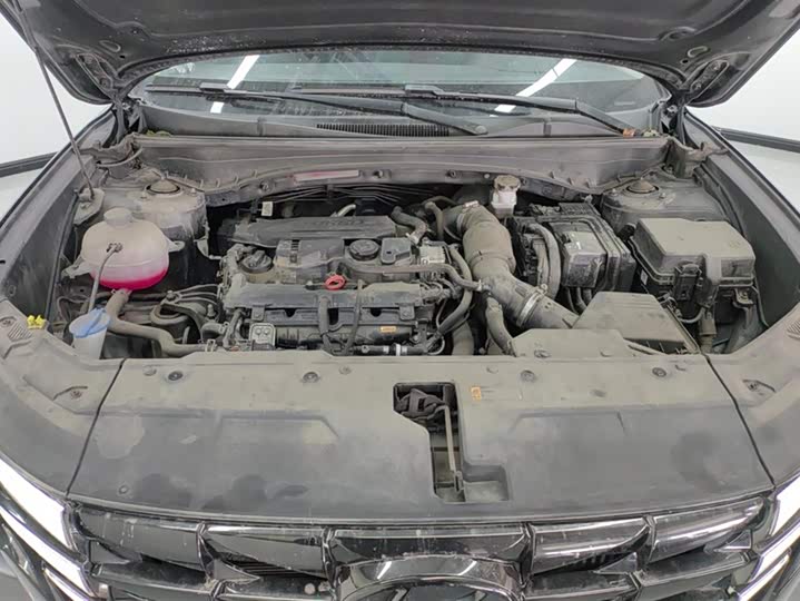 Фото 10 - Hyundai Tucson L