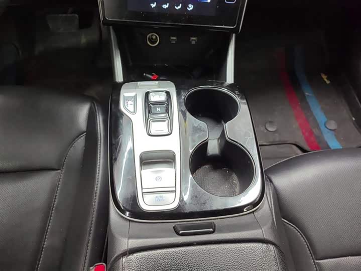 Фото 16 - Hyundai Tucson L