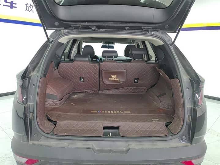 Фото 4 - Hyundai Tucson L