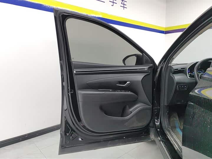 Фото 7 - Hyundai Tucson L