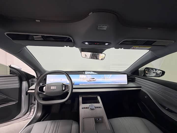 Фото 6 - Geely Galaxy E8