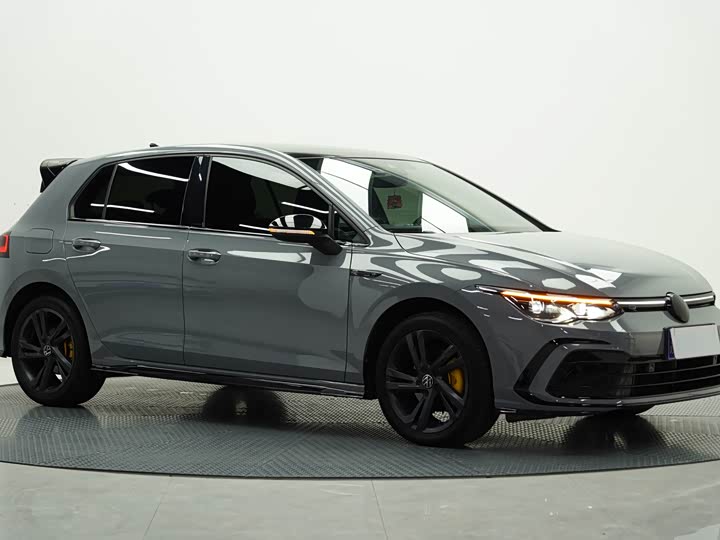 Фото 6 - Volkswagen Golf