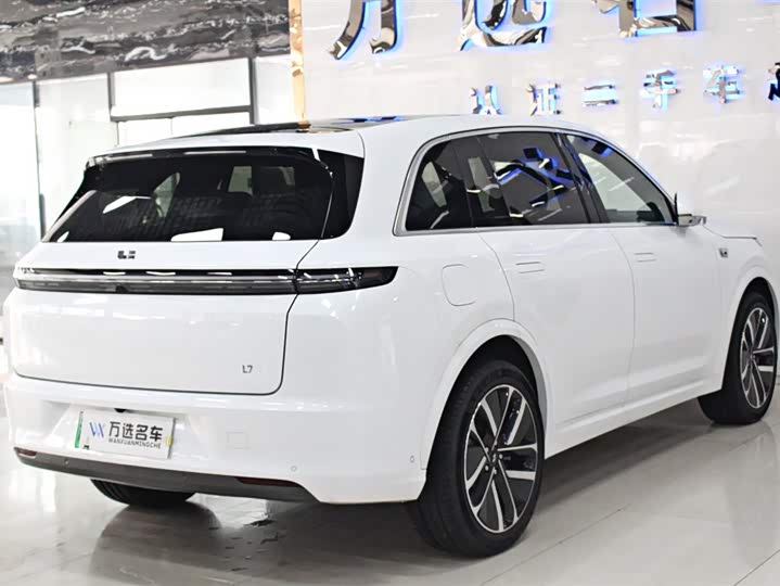 Фото 14 - LiXiang L7