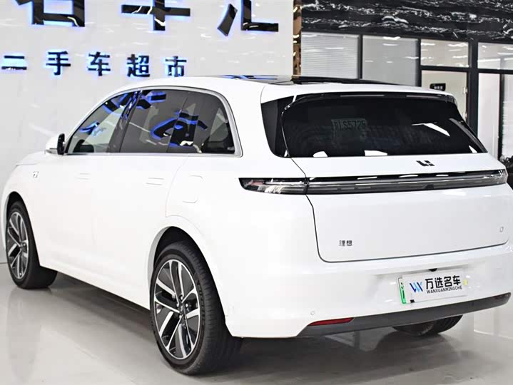 Фото 15 - LiXiang L7