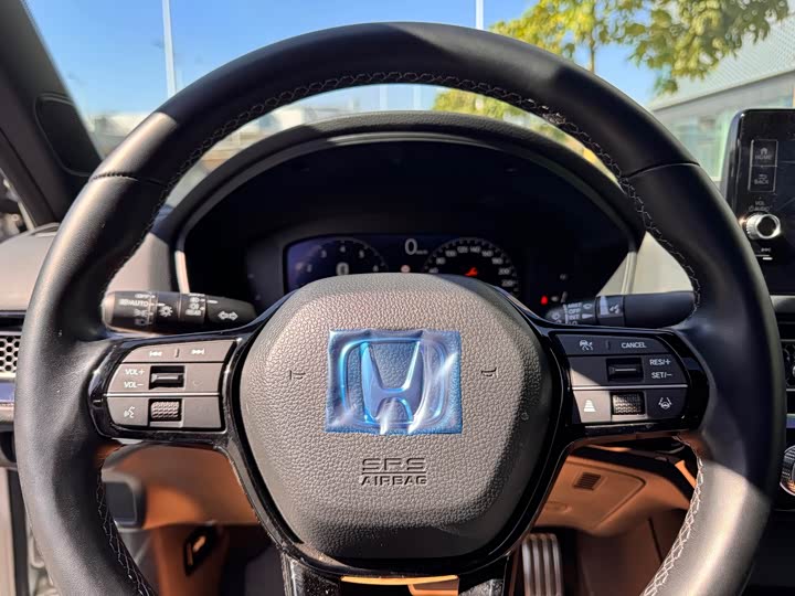 Фото 12 - Honda Civic