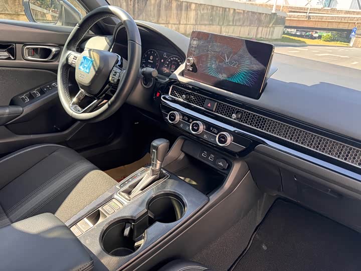 Фото 21 - Honda Civic