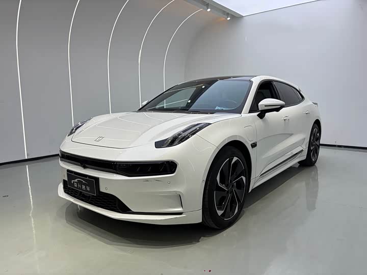 Фото 1 - Zeekr 001