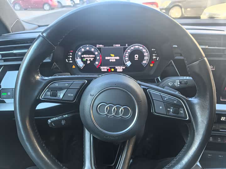 Фото 10 - Audi A3