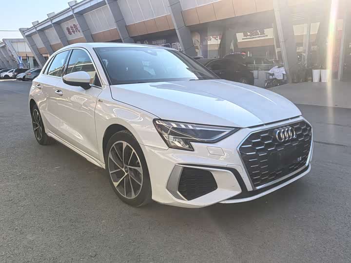 Фото 3 - Audi A3