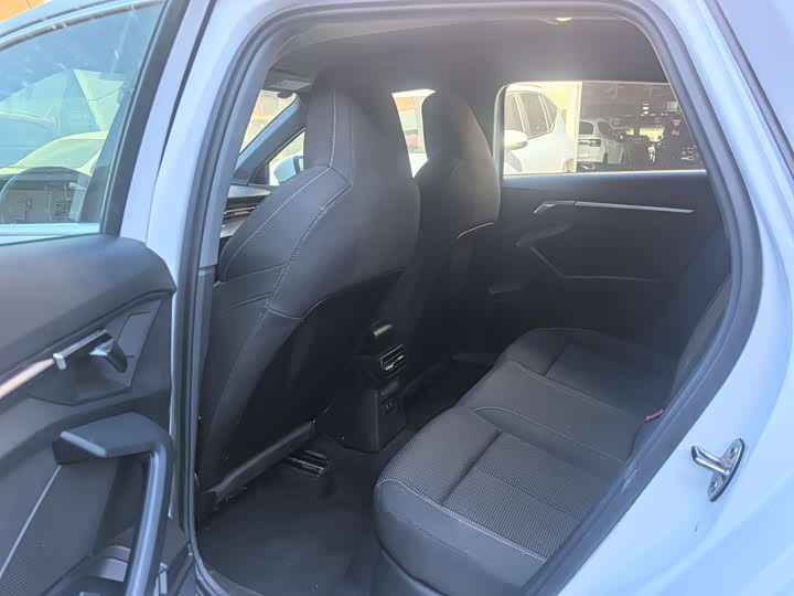 Фото 9 - Audi A3