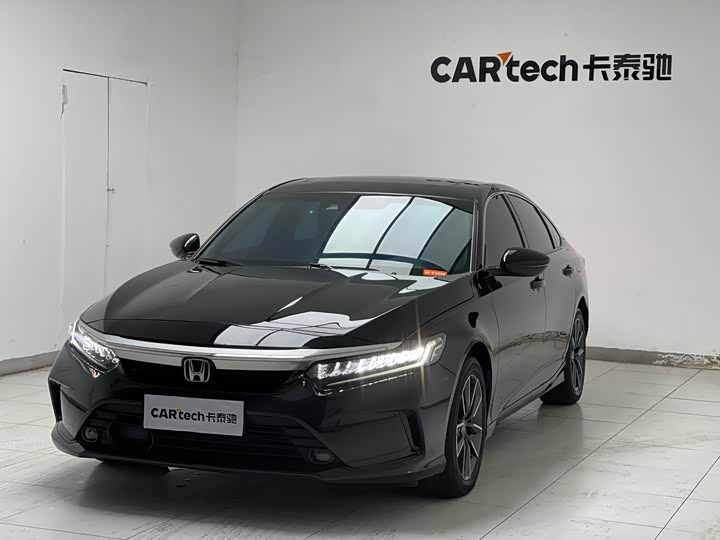 Фото 7 - Honda Inspire