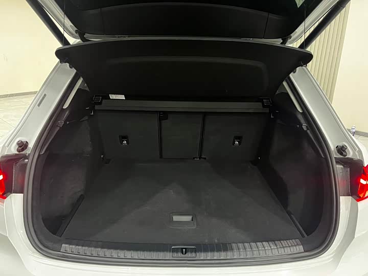 Фото 21 - Audi Q3