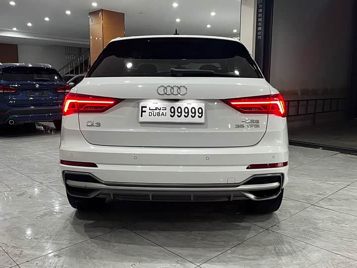 Фото 5 - Audi Q3