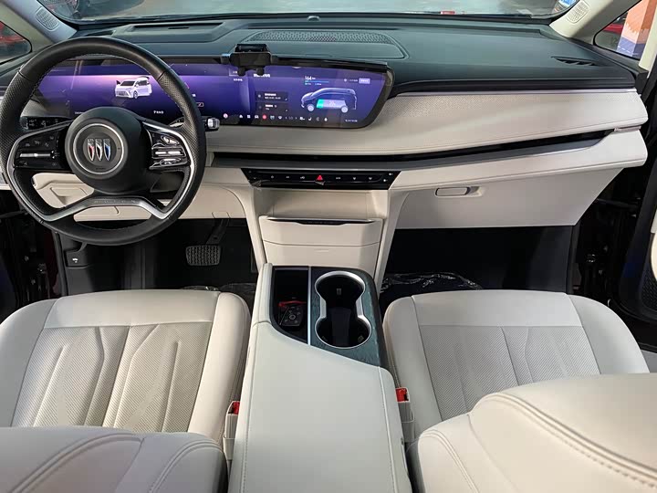 Фото 17 - Buick GL8 Hybrid