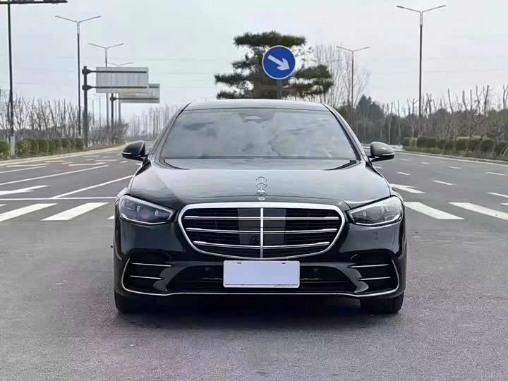 Фото 2 - Mercedes-Benz S-Class
