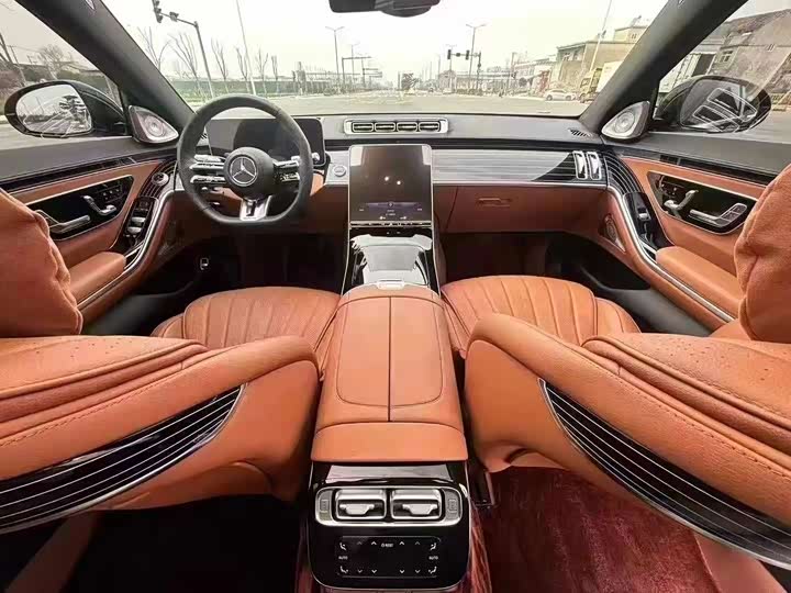 Фото 5 - Mercedes-Benz S-Class