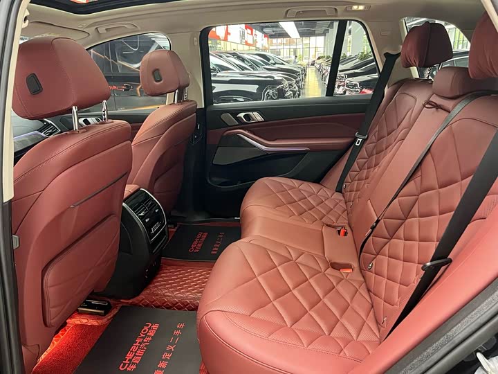 Фото 10 - BMW X5