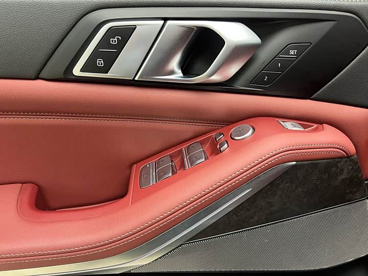 Фото 20 - BMW X5