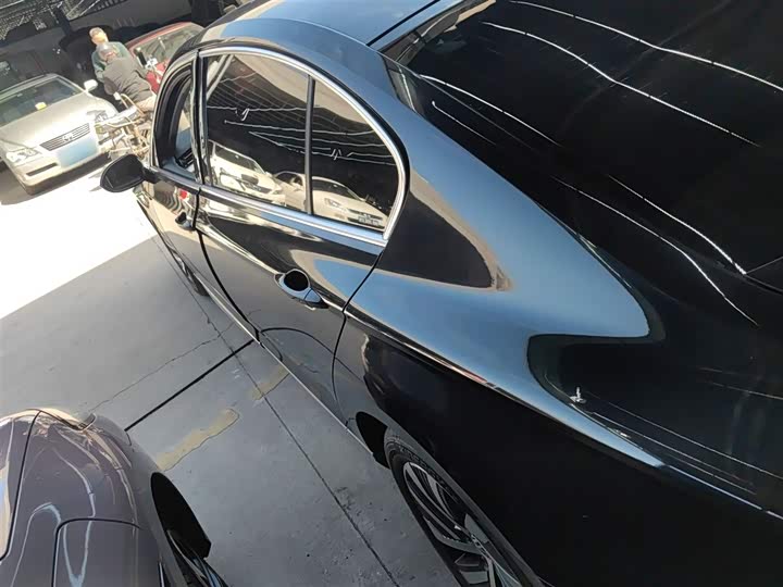 Фото 5 - Volkswagen Magotan GTE Hybrid