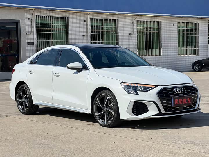 Фото 3 - Audi A3