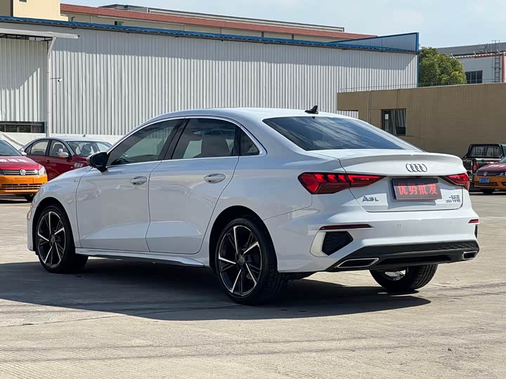 Фото 7 - Audi A3