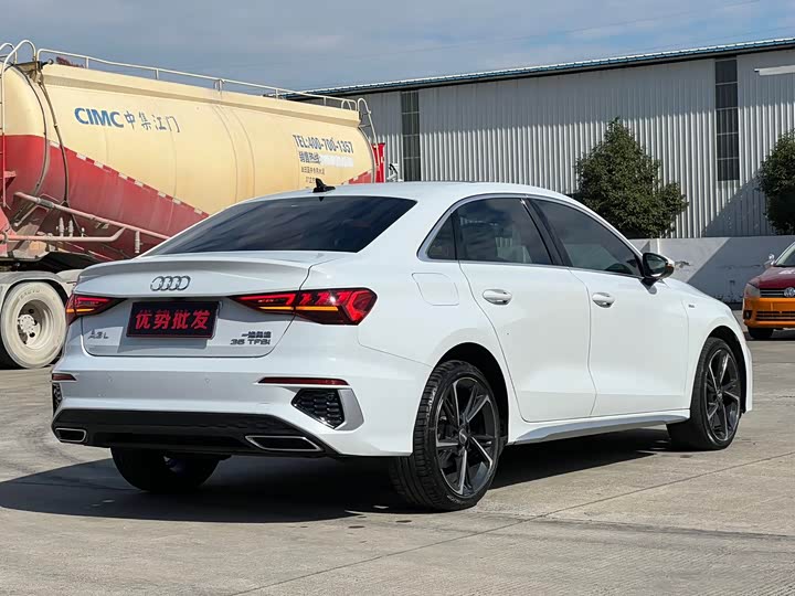 Фото 9 - Audi A3