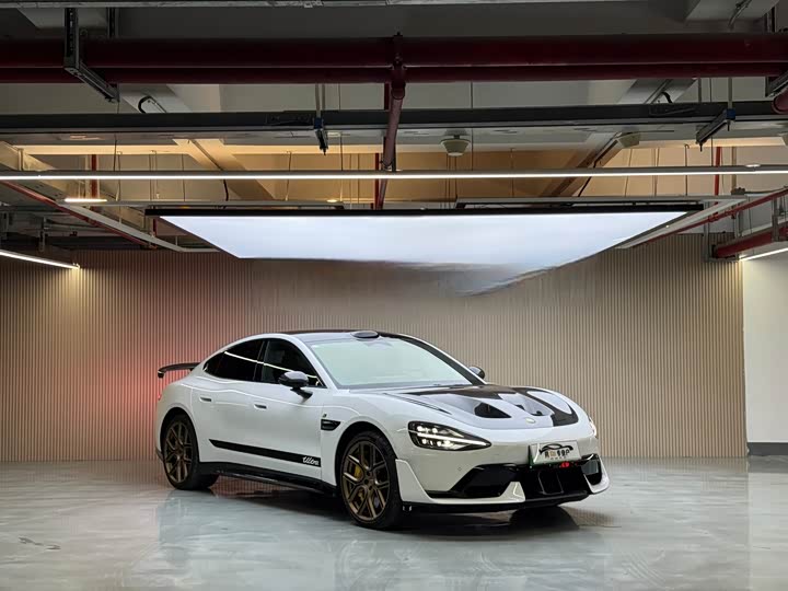 Фото 3 - Xiaomi SU7 Ultra