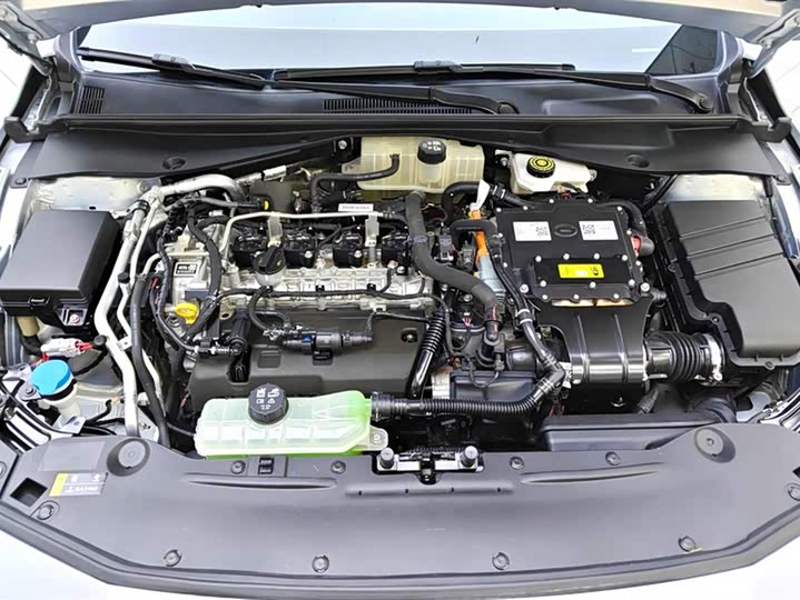 Фото 10 - GAC Trumpchi Empow R