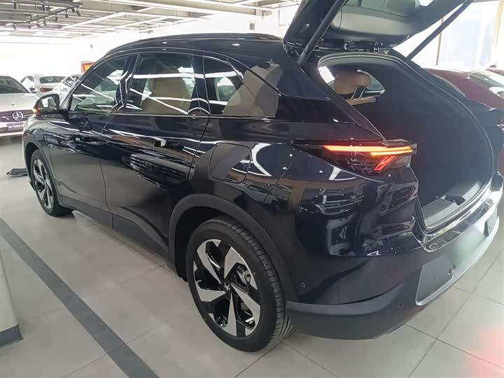 Фото 5 - BAIC Arcfox Alpha T5