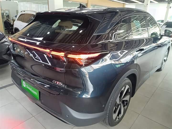 Фото 7 - BAIC Arcfox Alpha T5